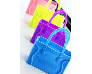 BWH company ordered our silicone handbag from hanchuan Ltd BWH company ordered our silicone handbag from hanchuan Ltd