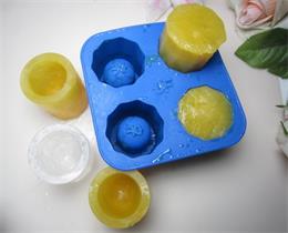 Exports silicone ice tray Very popular in Europe and America This Hanchuan four hole silicone ice cup