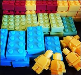 Lego ice mold silicone ice cube tray_funny design for lego enthusiasts from hanchuan industrial! Lego ice mold silicone ice cube tray_funny design for lego enthusiasts from hanchuan industrial!