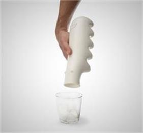 How could you remove ice cubes quickly from hanchuan silicone ice cube trays? How could you remove ice cubes quickly from hanchuan silicone ice cube trays?