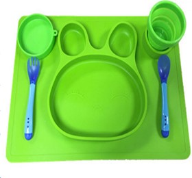 Baby silicone placemat plate with spoon & fork, fits common Highchairs and Tables.