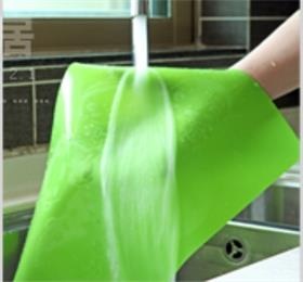 How to use silicone baking mat? What will it be cleaned with? How to use silicone baking mat? What will it be cleaned with?