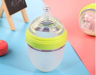 What kind of feeding bottle is good for newborns to use? What kind of feeding bottle is good for newborns to use?