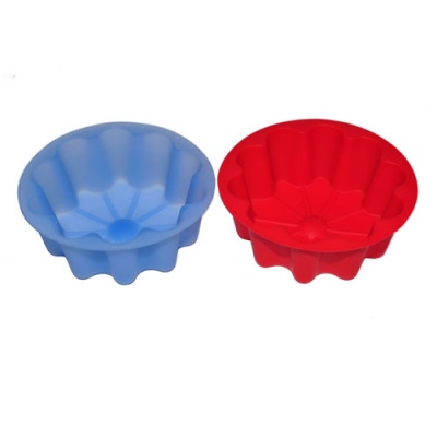 Silicone bakeware with egg tart
