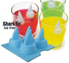 Shark fin silicone ice cube tray