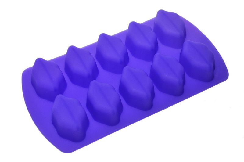 lips shape silicone ice tray