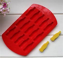 Bottle shape silicone ice mold