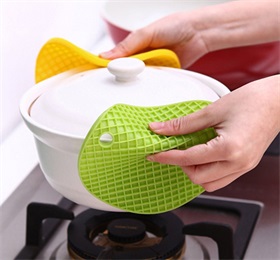 multi-purpose little silicone heat resistant trivet honeycomb mat