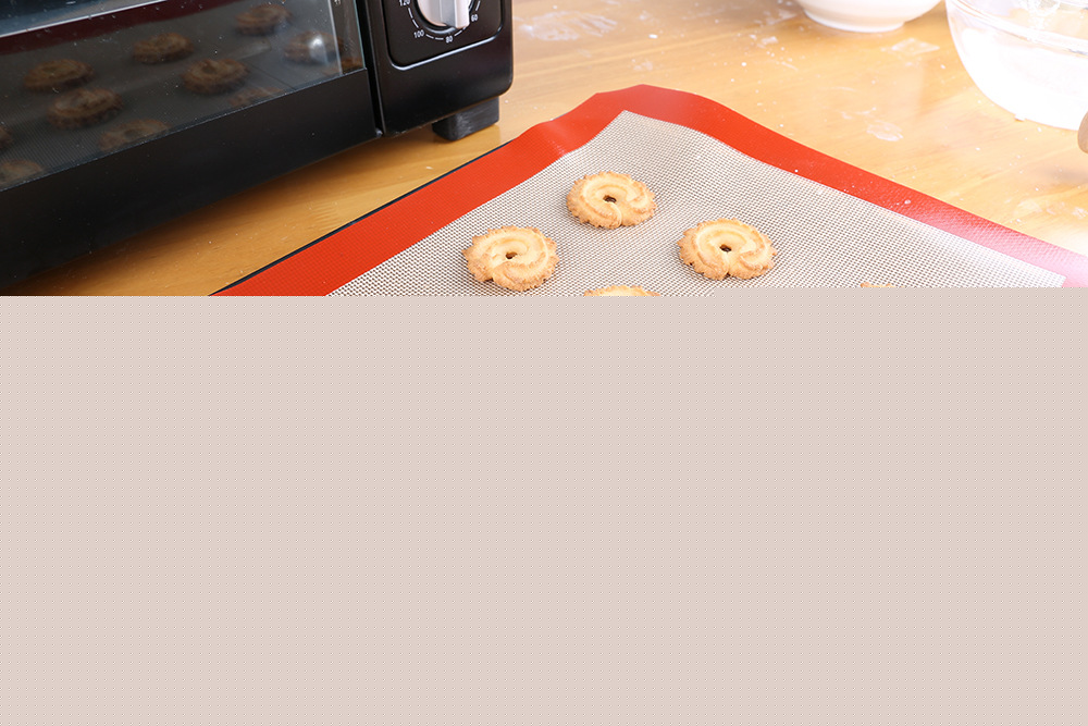 new premium non-Toxic silicone baking mat
