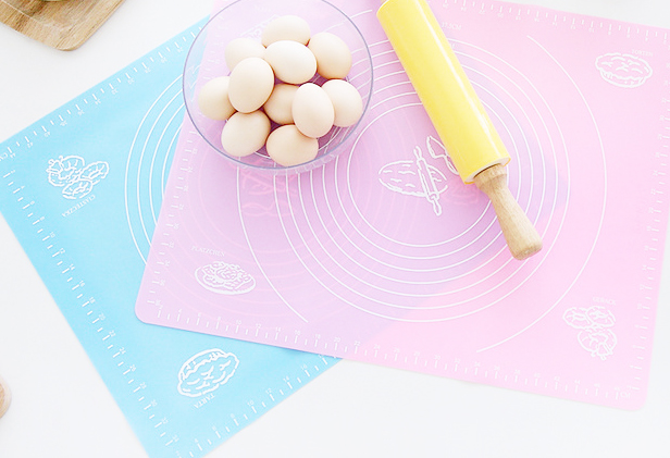 extra large silicone baking mat for pastry rolling with measurements