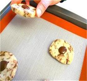 premium silicone baking mat for healthy eating 