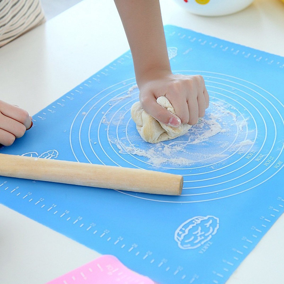 pastry rolling mat with measurement siliconebaking mat