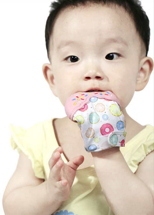 newly arrival BPA free baby silicone mitten teething glove